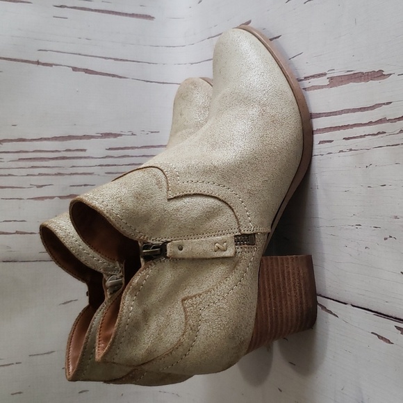 Zodiac 10 crackle beige/tan suede ankle boots - Picture 3 of 8
